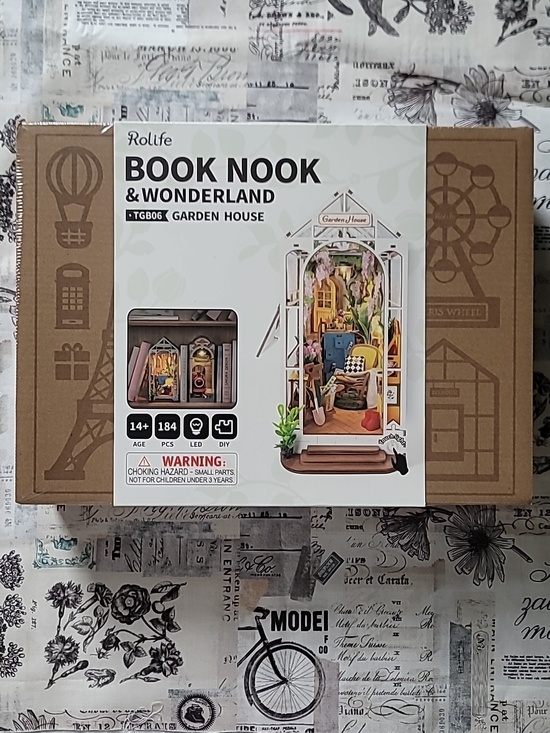 Rolife Other - NEW Rolife Book Nook & Wonderland Garden House Miniature
